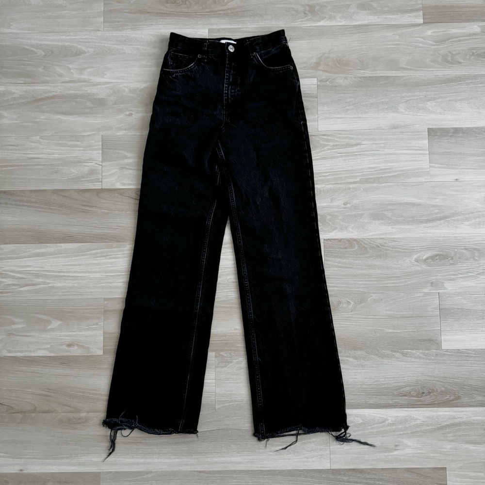 Zara Black Flare Wide Leg Jeans with Raw Hem